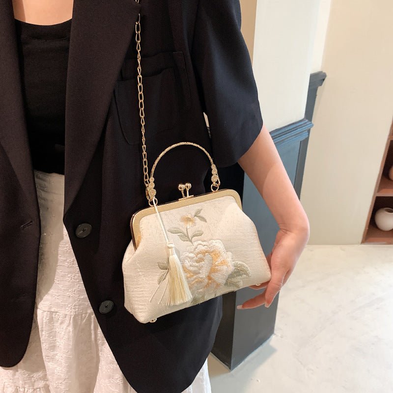 Embroidered Fashion Personality Women Bag