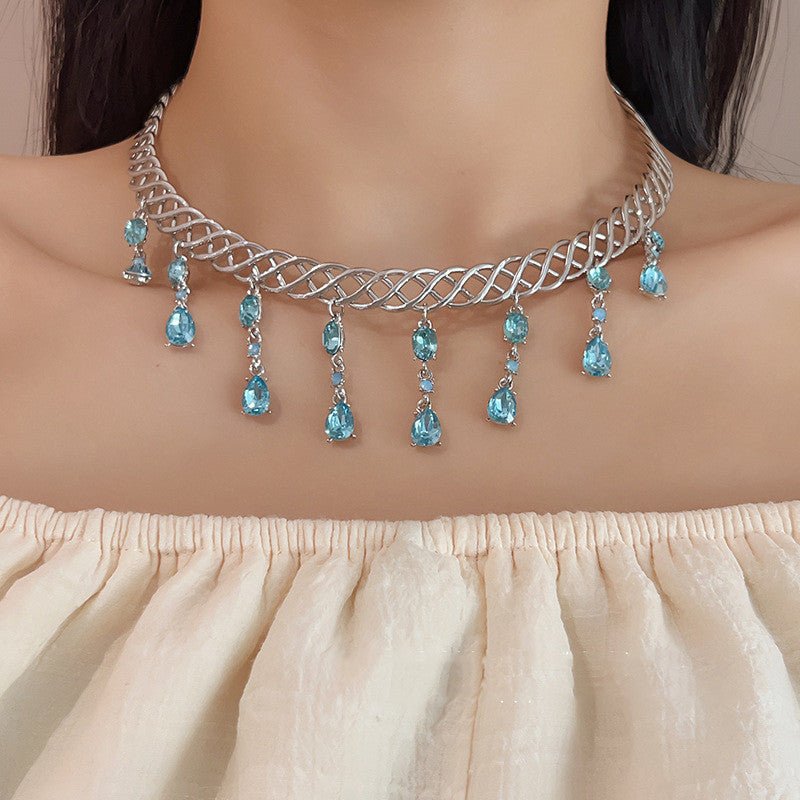 Blue Water Drop Zircon Collar