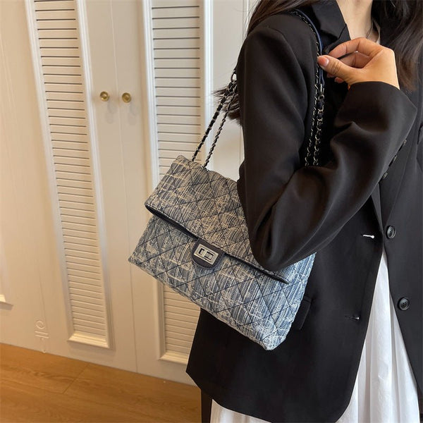 Distressed Style Women's Chain Bag